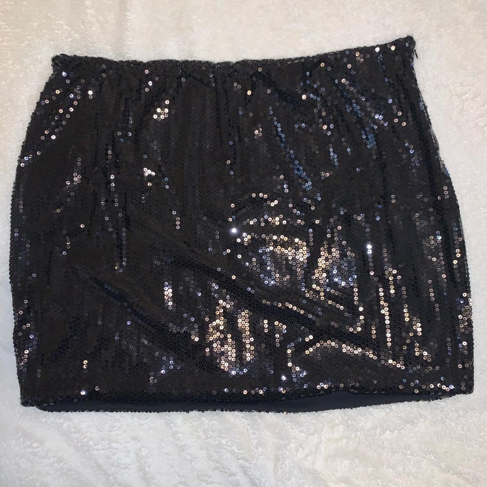 Ashley Stewart Sparkling Sequin Black Mini Skirt